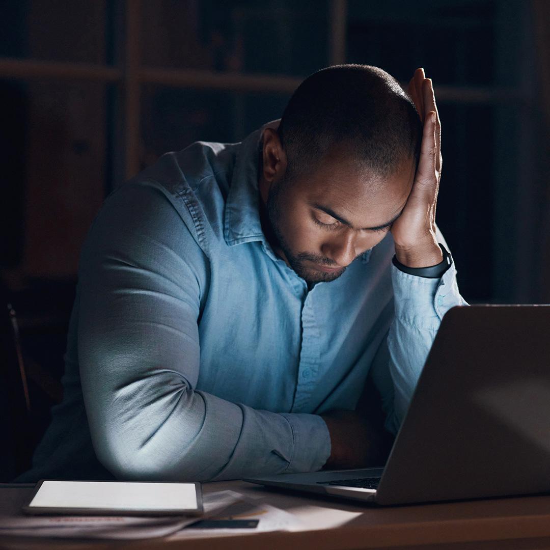 Digital Eye Strain: Causes, Symptoms ,Prevention Tips 👁️💻
